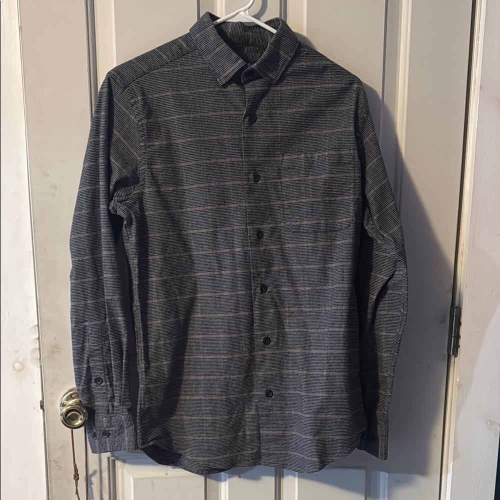 Men's Gray Striped Shirt